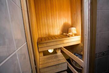 Фото номера Люкс с 1 спальней и сауной Мини-отель Katariina Guesthouse г. Раквере 16