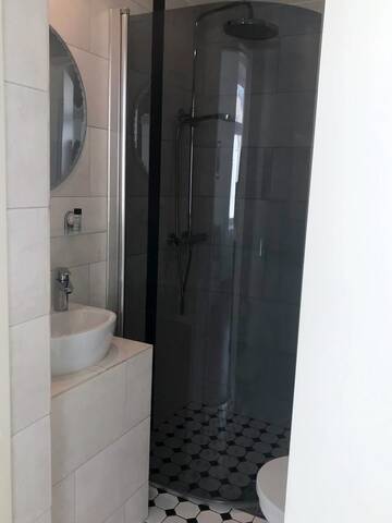 Фото номера Просторный одноместный номер Отель Hotell Wesenbergh г. Раквере 7